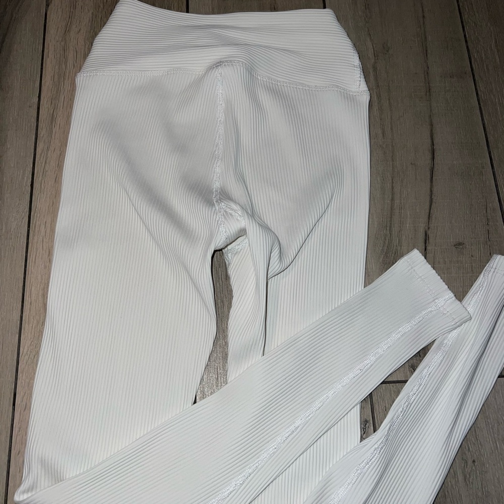 Year of Ours white Ribbed Leggings - Picture 2 of 4